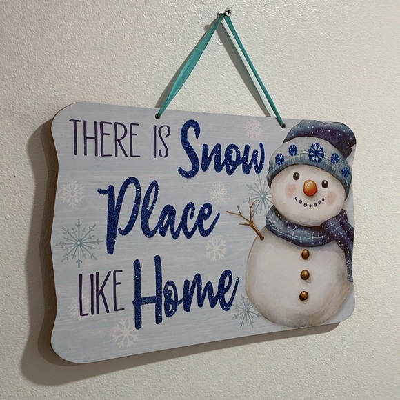 NWT- Glittered- There Is Snow Place Like Home- Snowman Wood Plank Wall Sign ❄️⛄️ - Picture 3 of 17